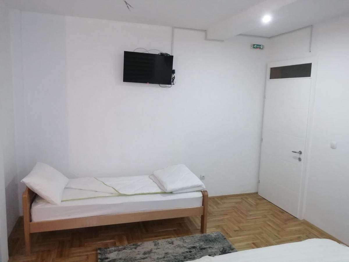 Apartamento Ortodoks Brus Exterior foto